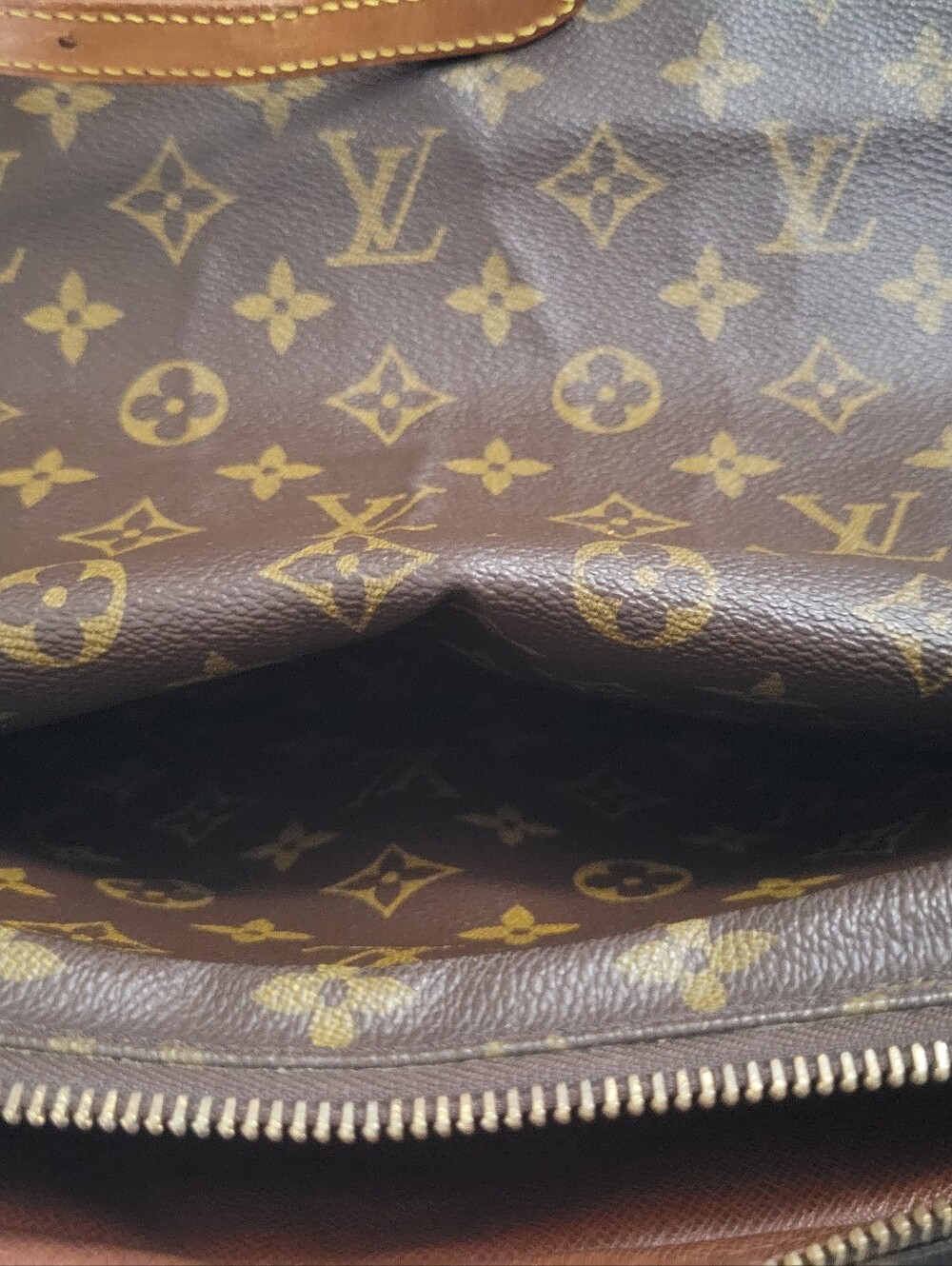 Authentic Vintage Louis Vuitton Saint Germain 24 monogram - Picture 7 of 14